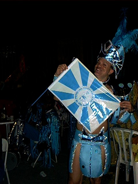 vila2004alexflag.jpg